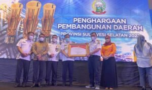 Pemerintah-Kabupaten-Luwu-Dianugerahi-Penghargaan-Dari-Pemrov-Sulsel