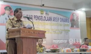 Sekda-Luwu-Buka-Sosialisasi-Pengelolaan-Arsip-Dinamis