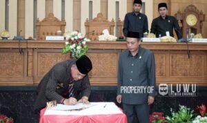 11-Poin-Penting-di-Bahas-Dalam-Rapat-Paripurna-DPRD-dan-Pemkab-Luwu