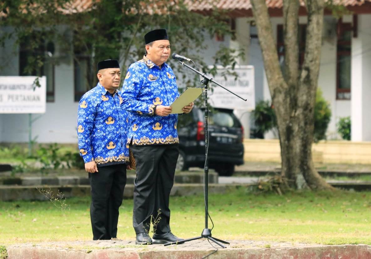 78-CPNS-Formasi-Tahun-2021-Terima-SK-Pengangkatan-PNS-Begini-Harapan-Pesan-Sekda-Luwu