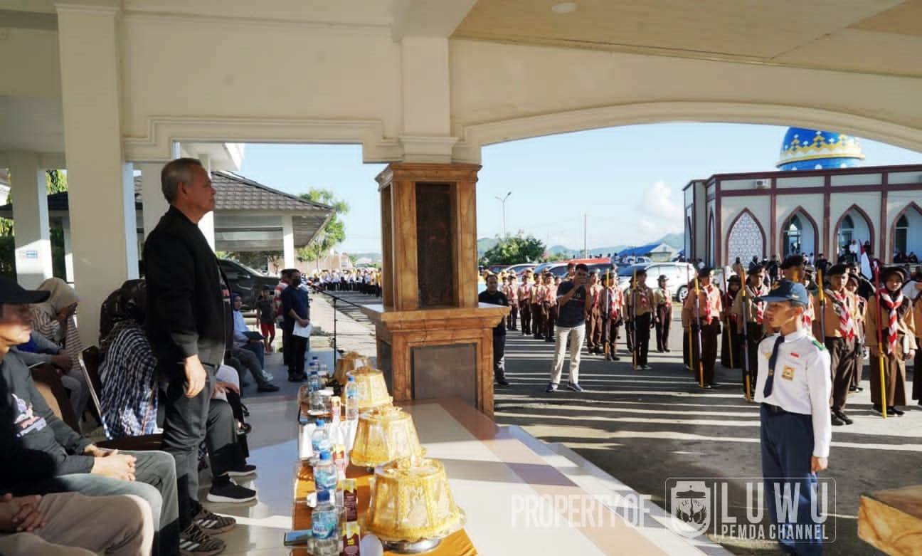 Bupati-Luwu-Buka-Porseni-tingkat-SD-dan-SMP-se-Kabupaten-Luwu