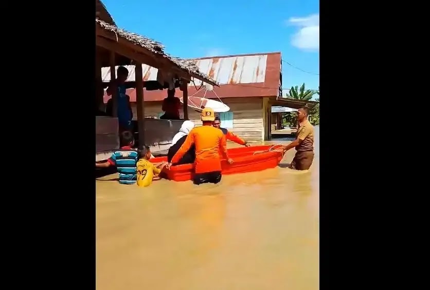 4-desa-di-walmas-terendam-banjir