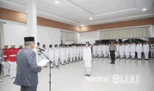 Bupati-Luwu-Kukuhkan-71-Paskibraka
